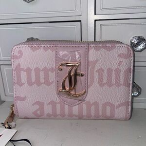 NWT Juicy Couture Light Pink Wallet with Gold Logo